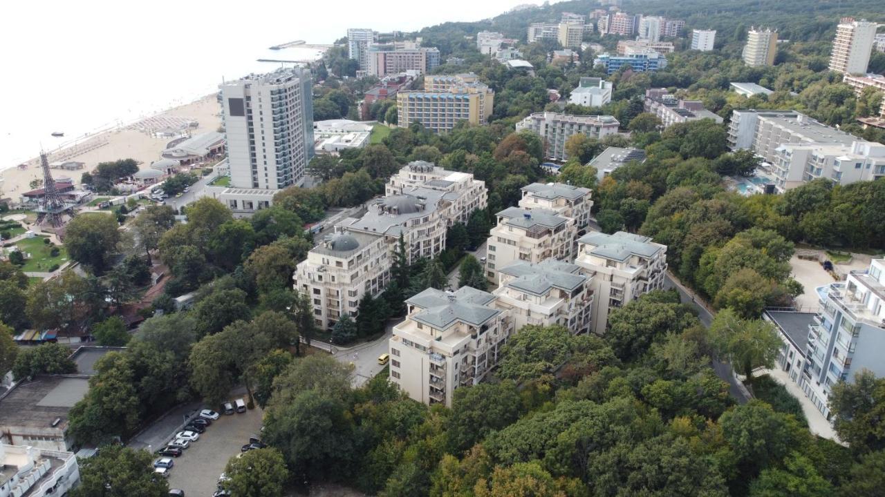 Apartments Yalta Golden Sands Exterior photo